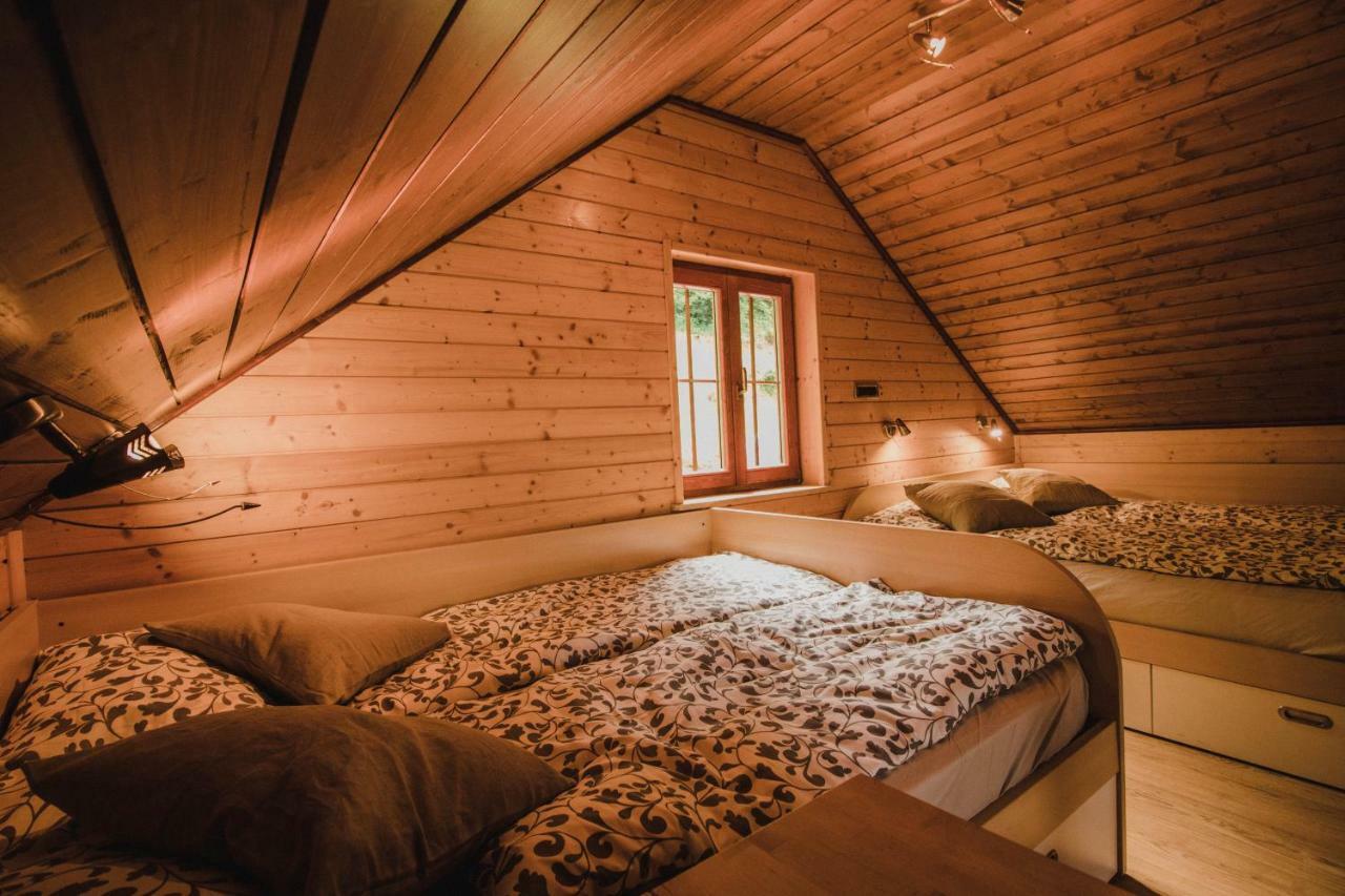 Вилла Lazec Country House Pluznje Экстерьер фото