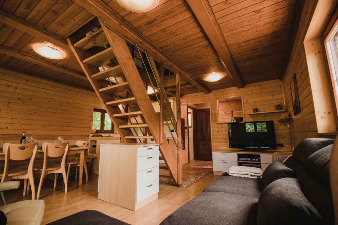 Вилла Lazec Country House Pluznje Экстерьер фото